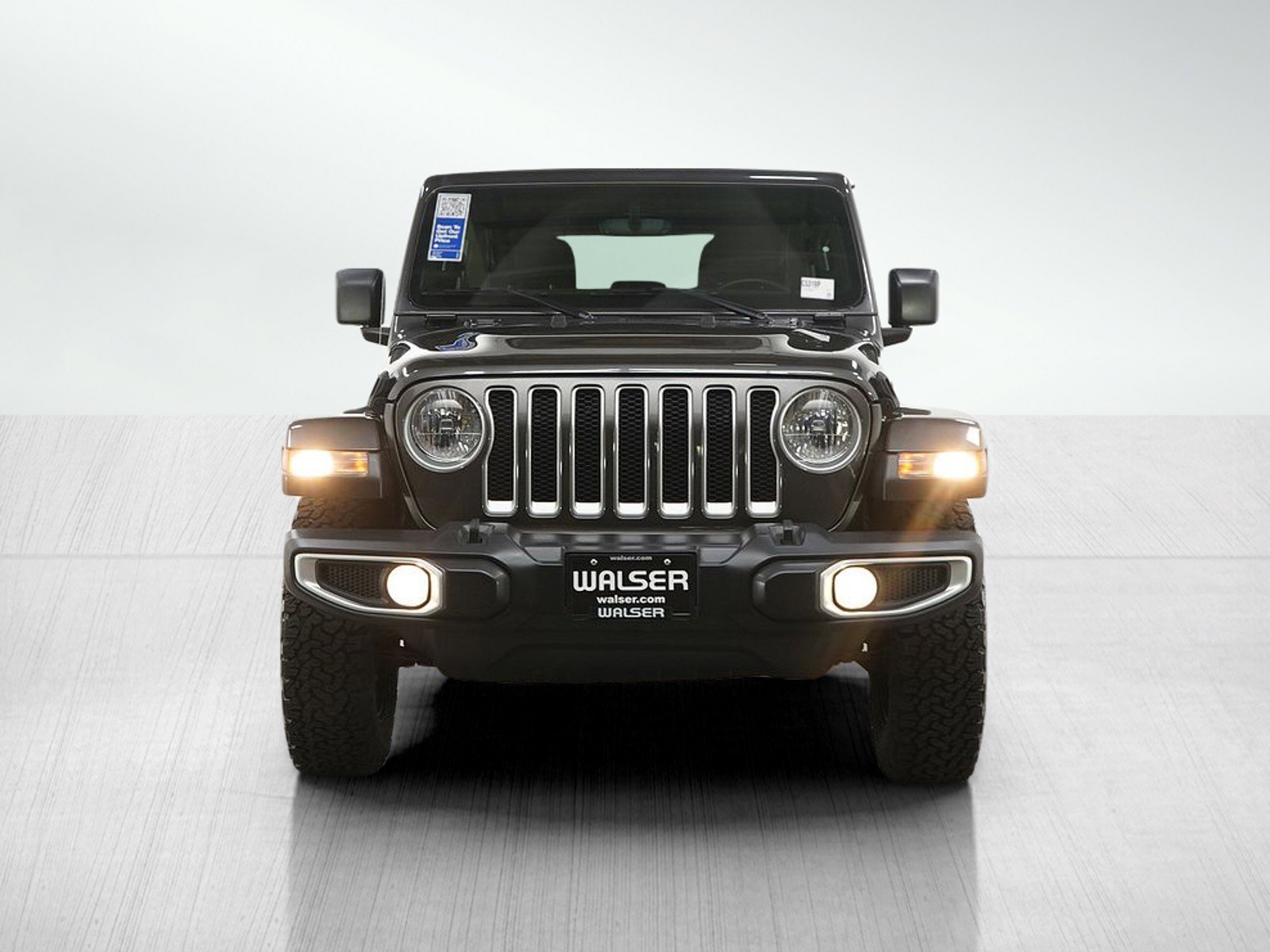 Used 2019 Jeep Wrangler Unlimited Sahara w/ Uconnect 4C Nav & Sound Group AWD/4WD image 8