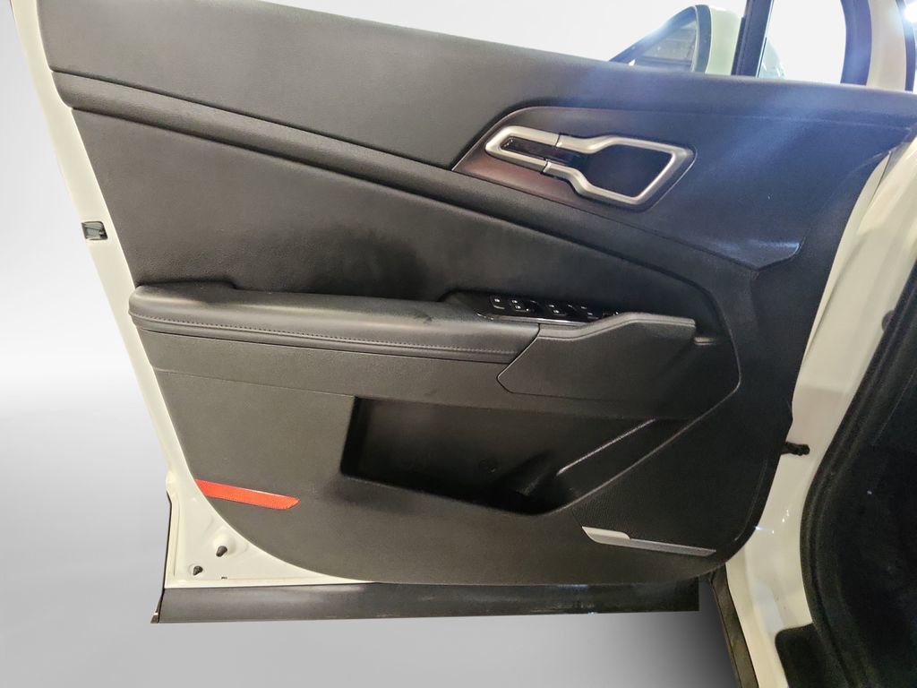 Used 2023 Kia Sportage EX w/ EX Premium Package image 13