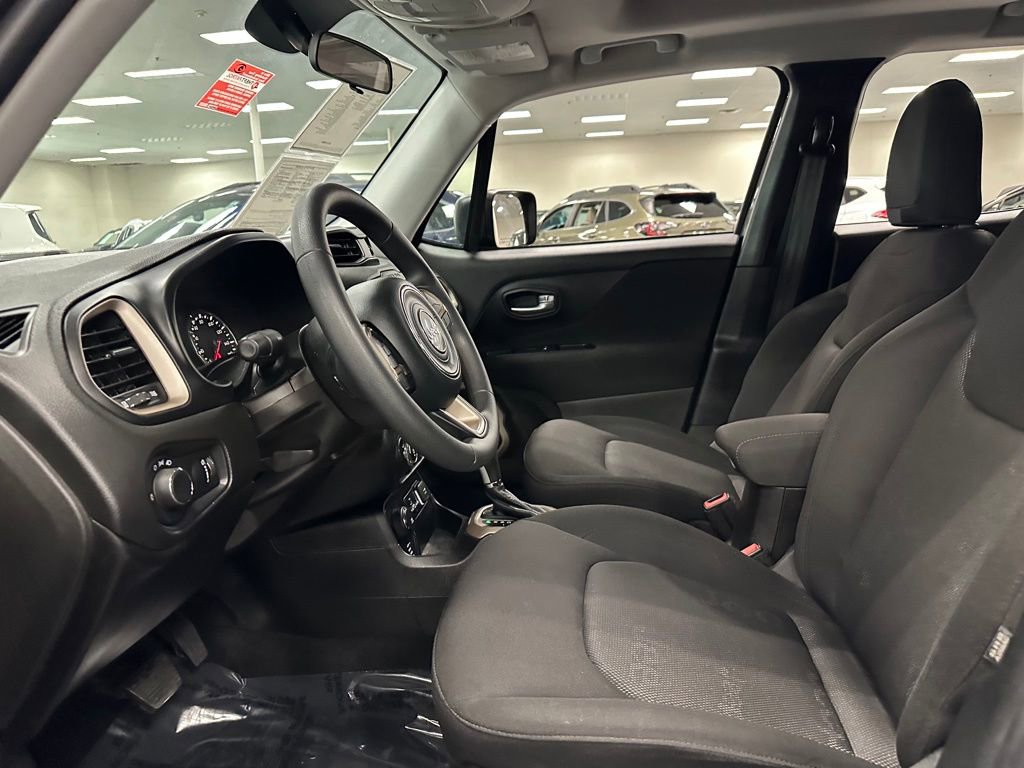 Used 2017 Jeep Renegade Sport w/ Power & Air Group image 15