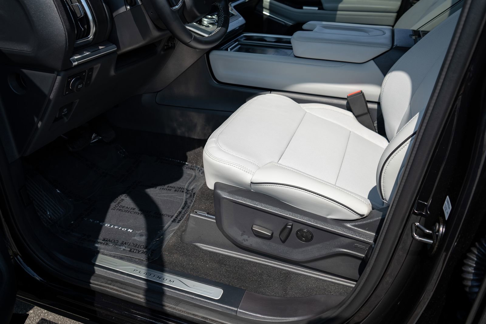 New 2026 Ford Expedition Platinum AWD/4WD image 32