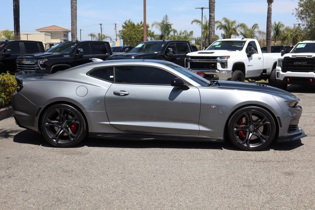 Used 2021 Chevrolet Camaro SS RWD image 10