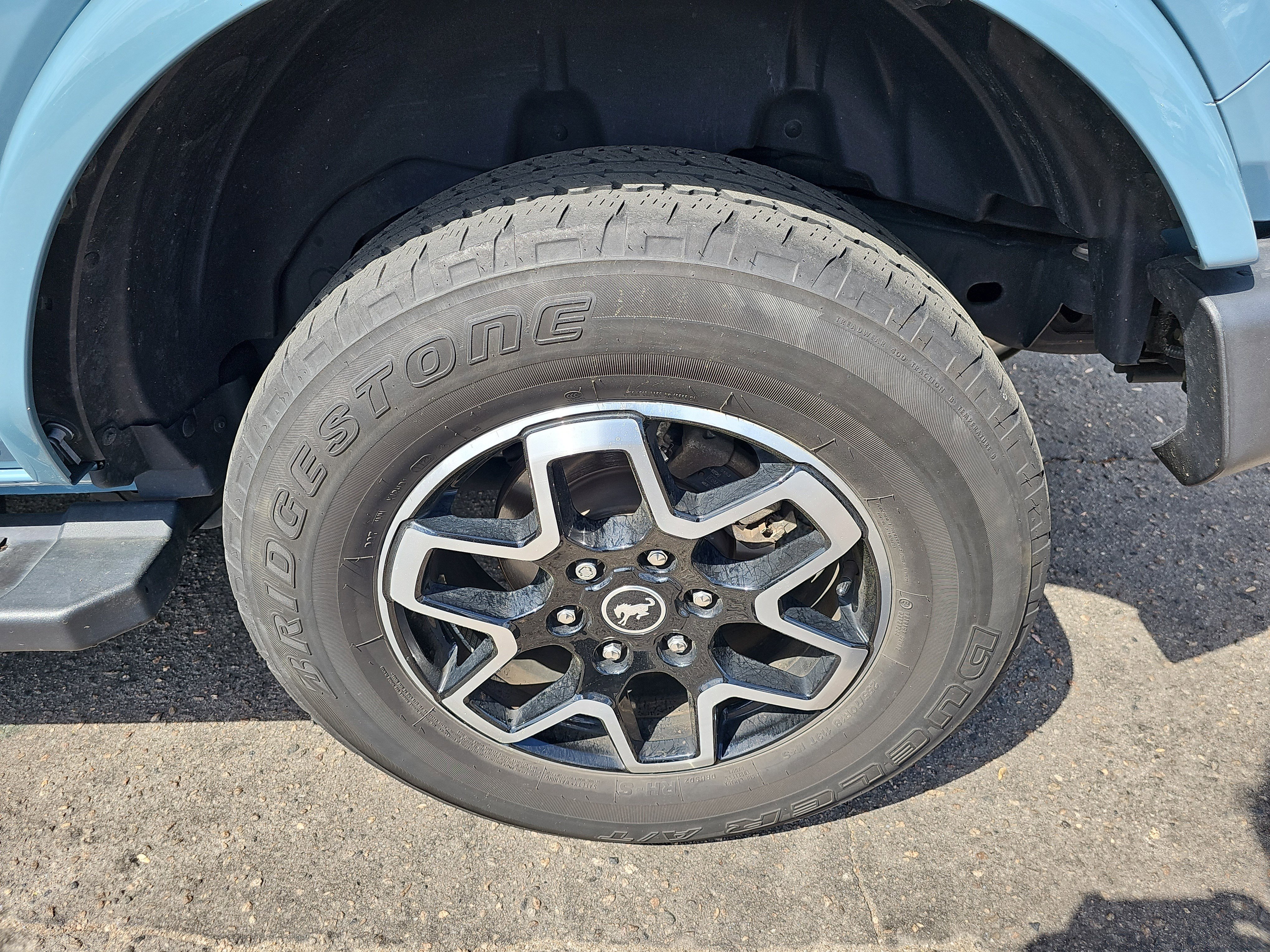 Used 2023 Ford Bronco Outer Banks AWD/4WD image 34