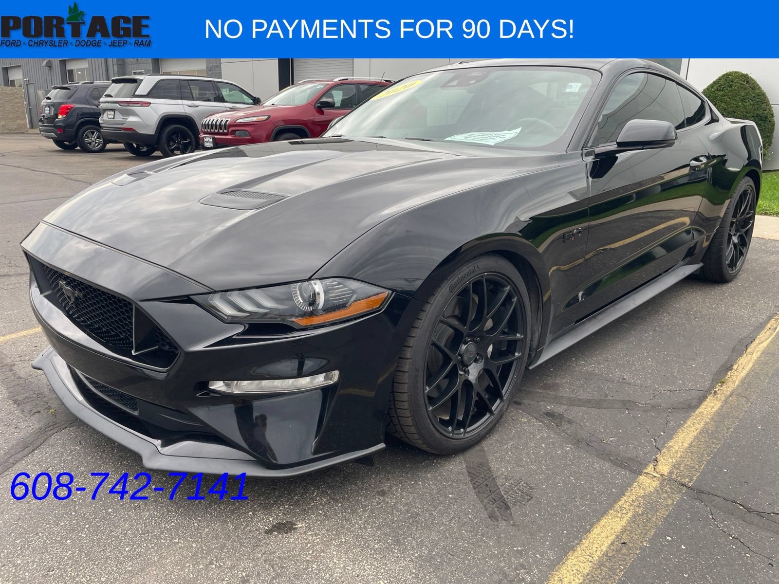 Used 2020 Ford Mustang GT Premium w/ Carbon Sport Interior Package RWD image 3