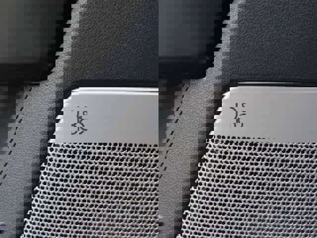 Used 2023 Ford F150 Lariat w/ Equipment Group 502A High image 19