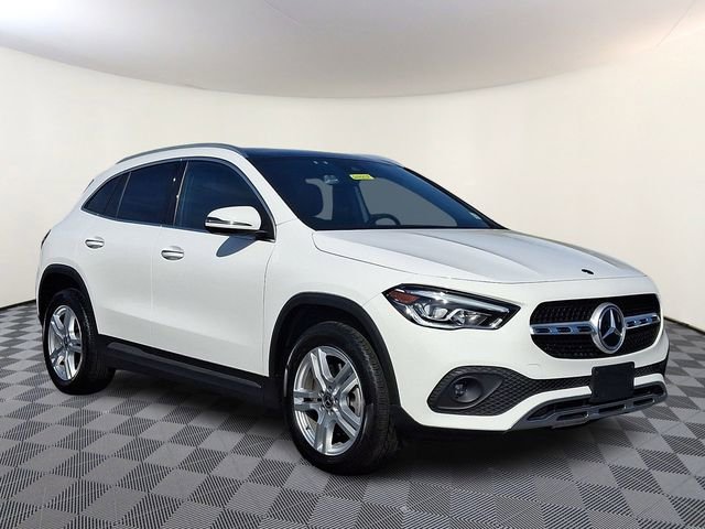 Used 2022 Mercedes-Benz GLA 250 4MATIC w/ Premium Package Lite image 1