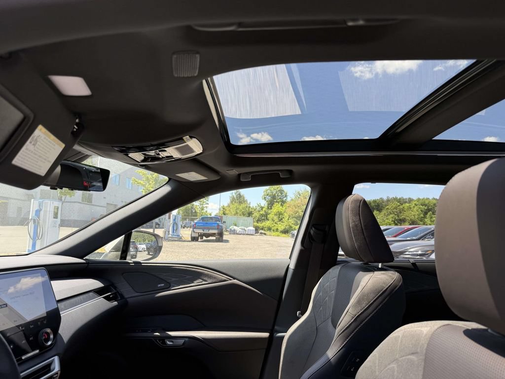 New 2026 Lexus RX 450h AWD image 16