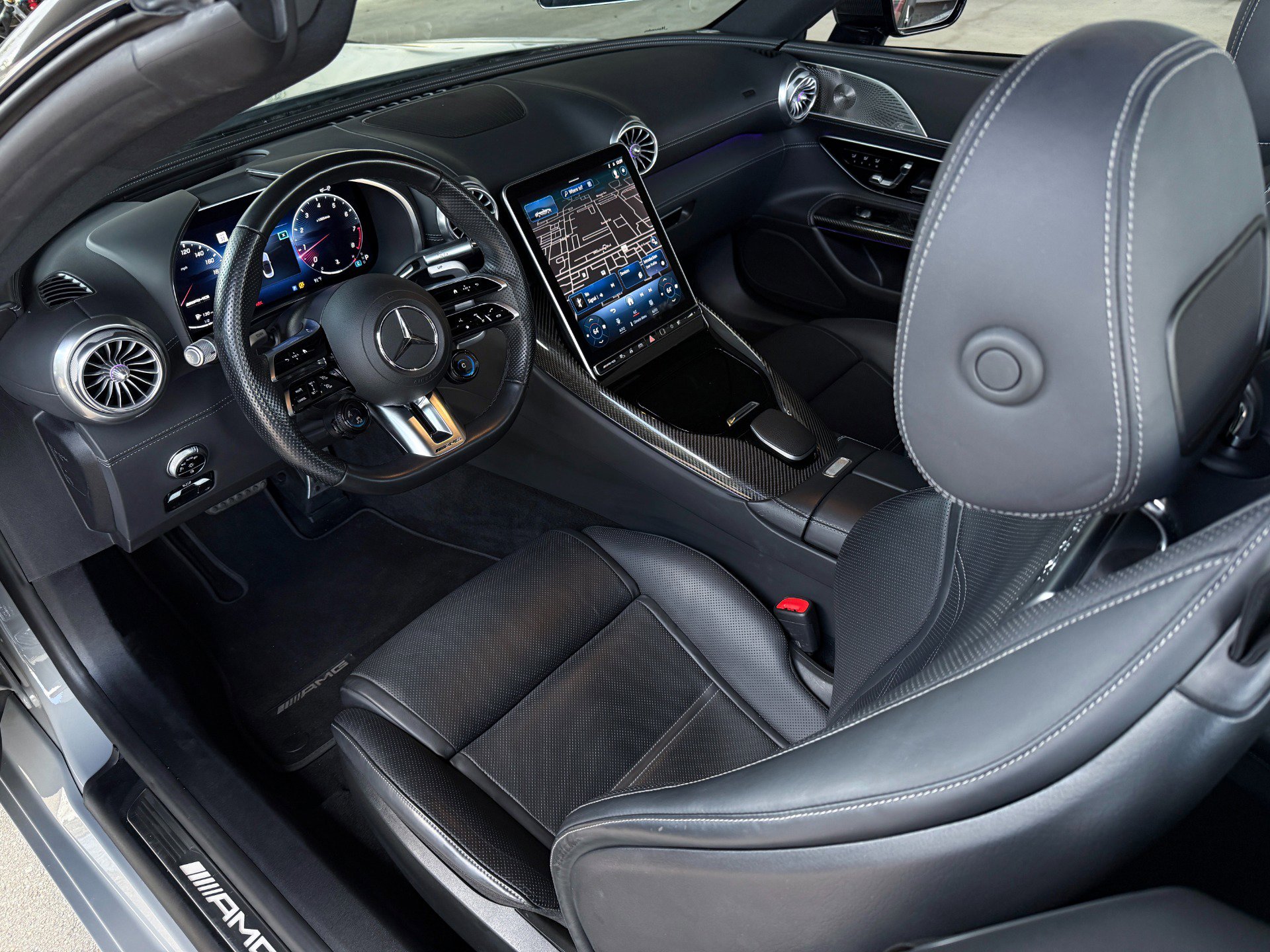 Used 2022 Mercedes-Benz SL 63 AMG 4MATIC image 2