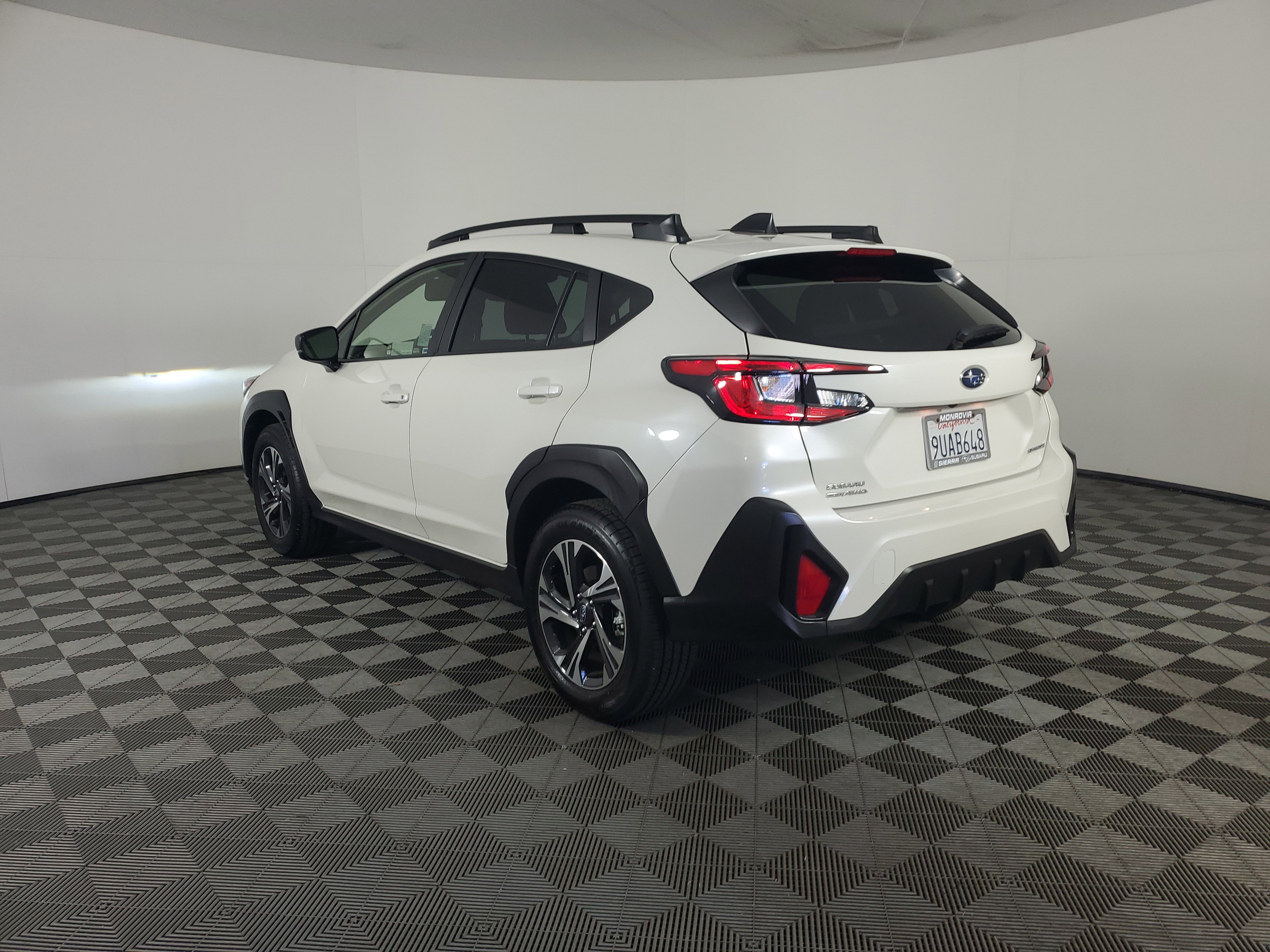 Used 2025 Subaru Crosstrek 2.5i Premium image 6