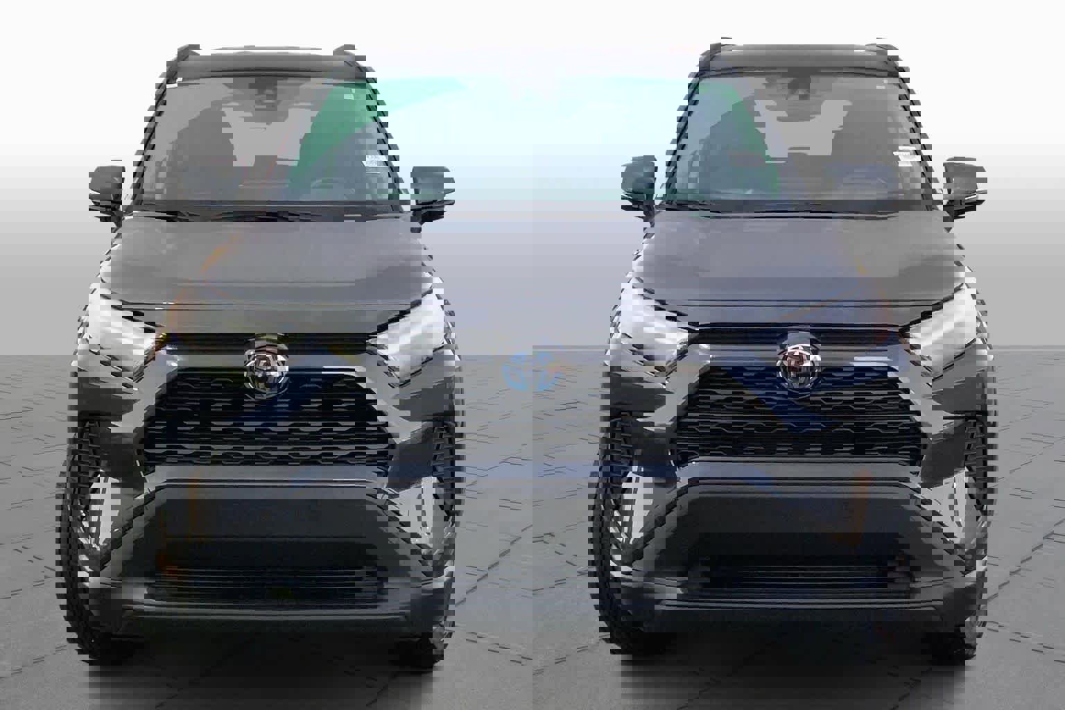 Used 2024 Toyota RAV4 XLE image 4