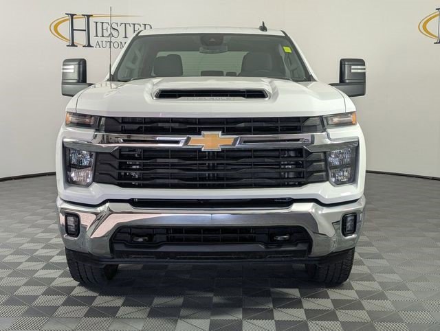 Certified 2025 Chevrolet Silverado 2500 LT AWD/4WD image 3