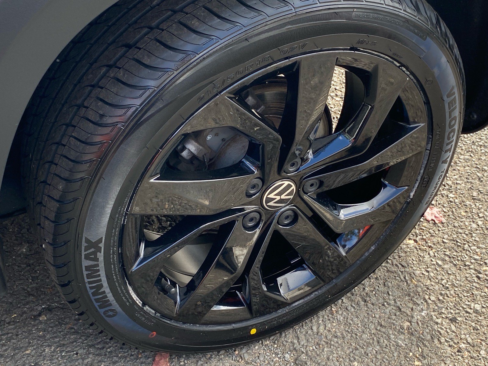 Certified 2023 Volkswagen Taos SE FWD image 22
