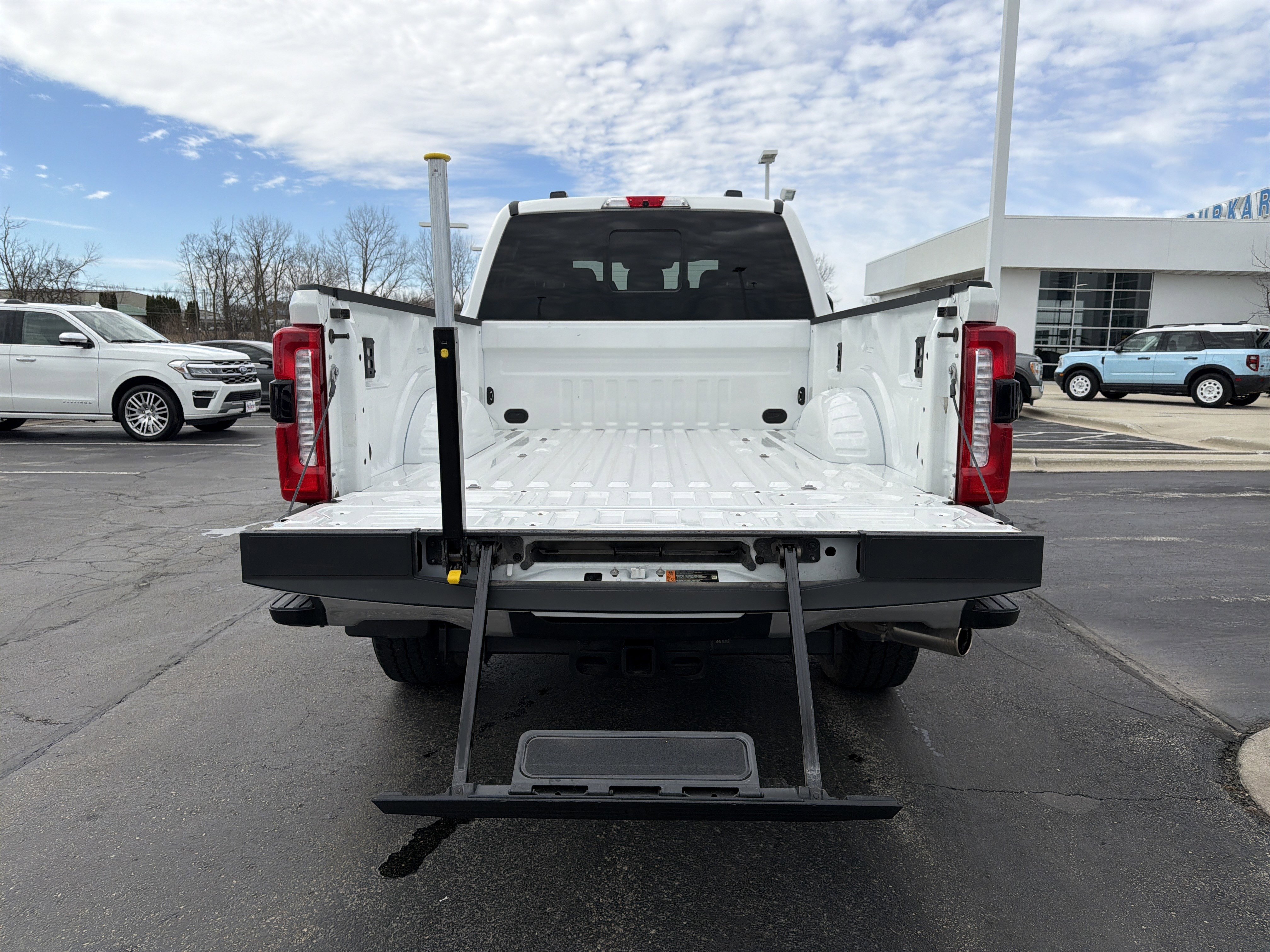 Used 2024 Ford F250 Lariat w/ Lariat Ultimate Package image 21