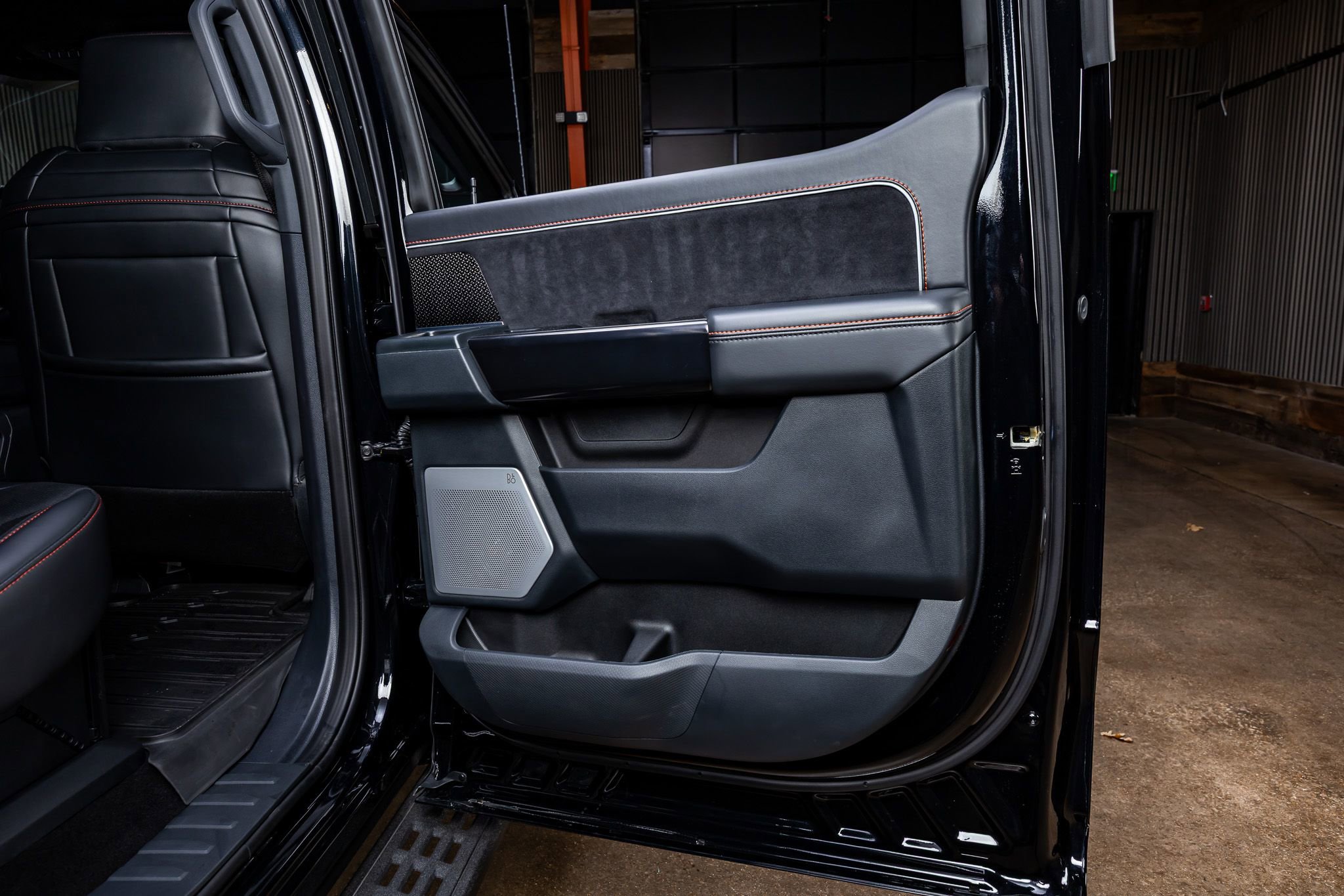 Used 2025 Ford F150 Raptor w/ Equipment Group 803A Raptor R image 39