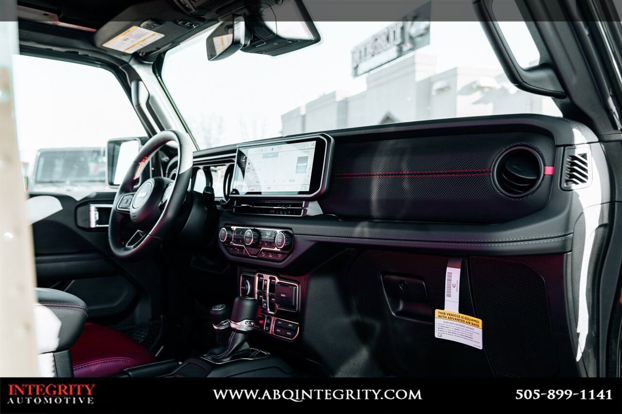 Used 2024 Jeep Wrangler Unlimited Rubicon 392 image 49