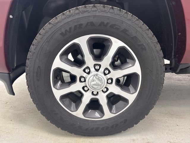Used 2024 RAM 2500 Limited image 37