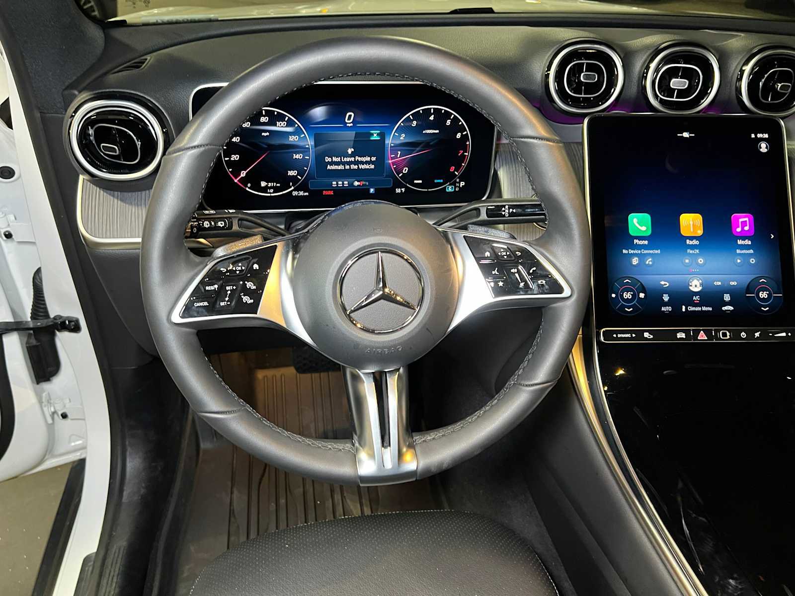 Certified 2025 Mercedes-Benz GLC 300 4MATIC image 26