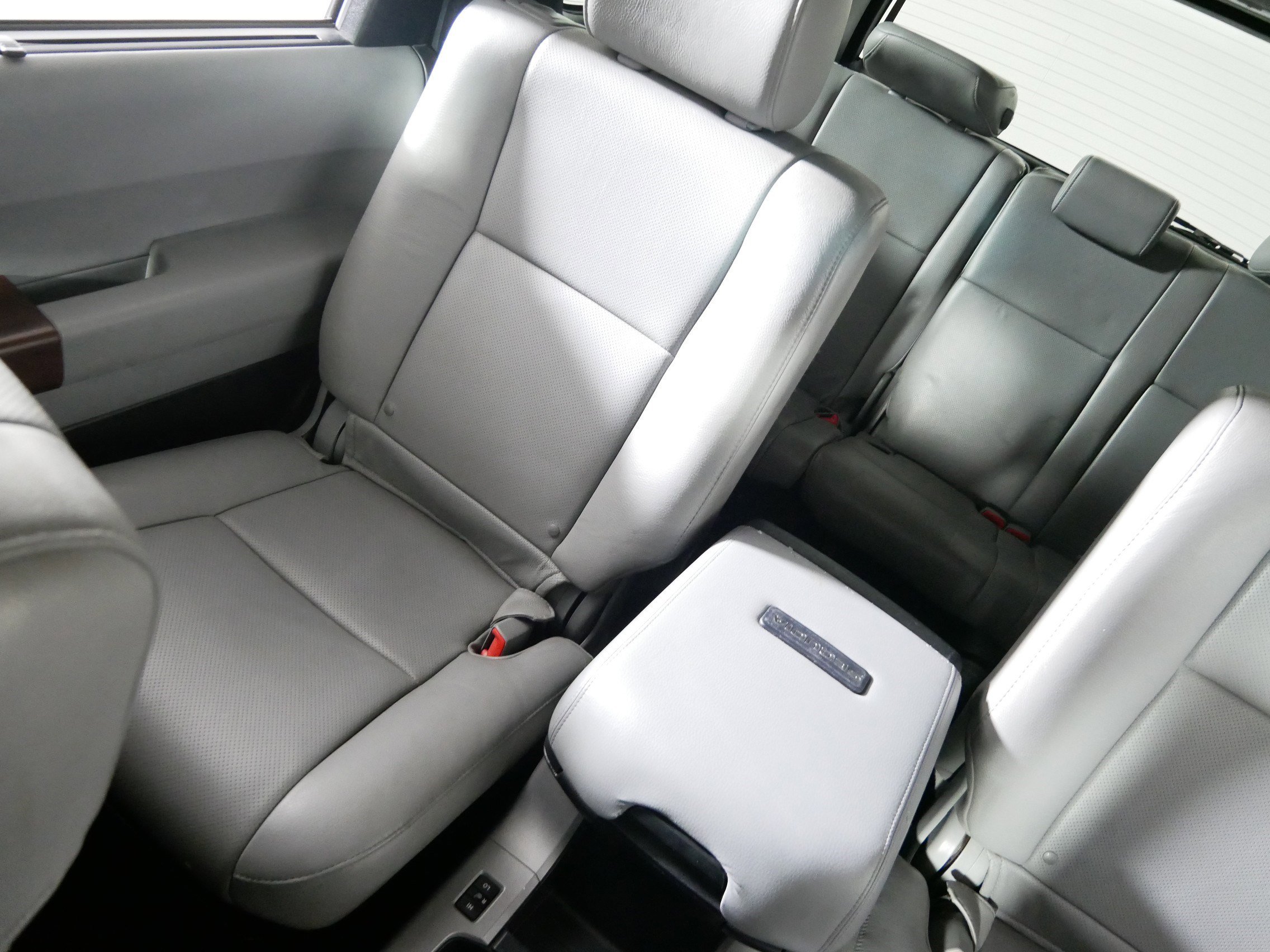 Used 2012 Toyota Sequoia Platinum image 12