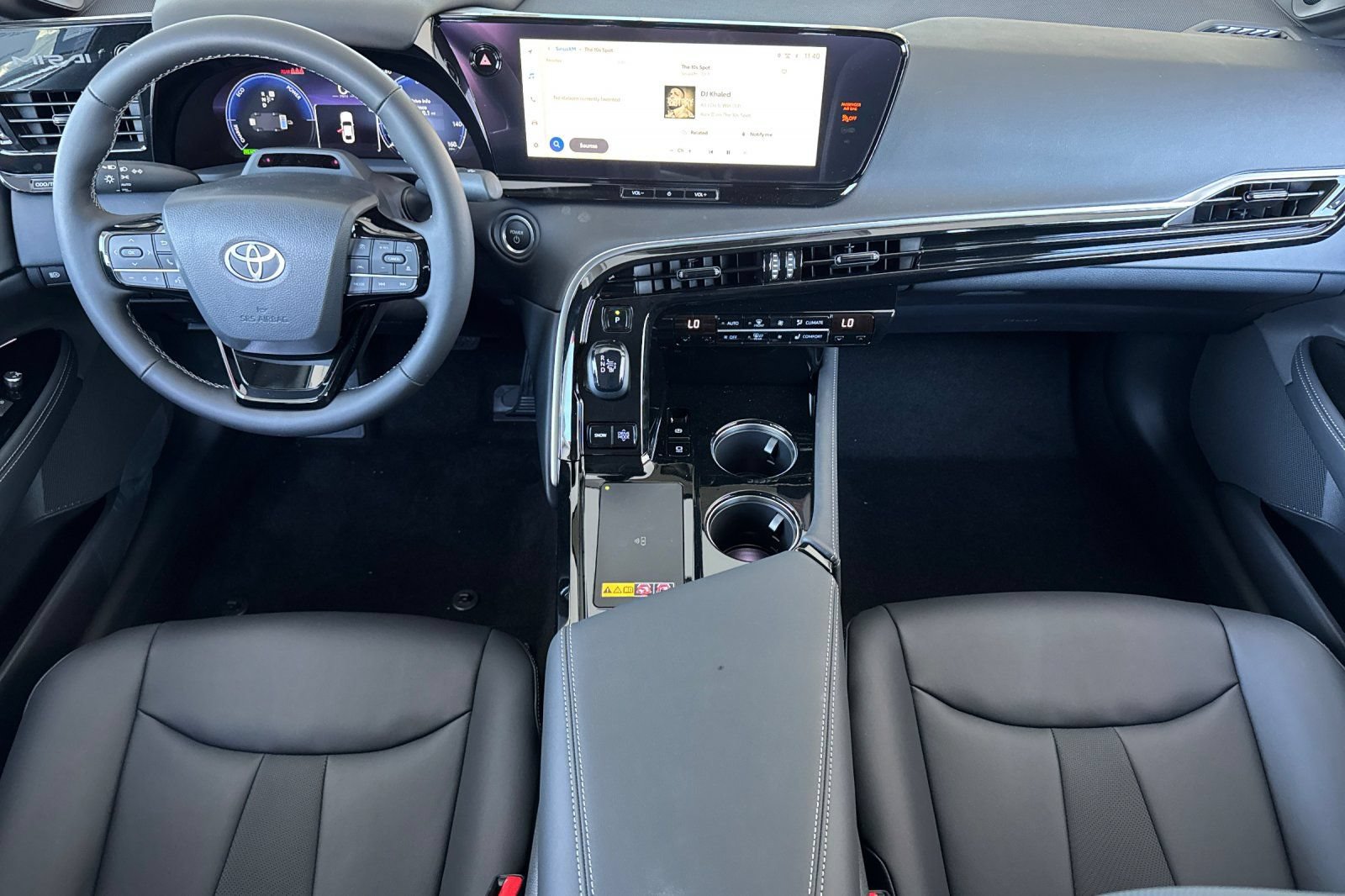 New 2026 Toyota Mirai RWD image 4