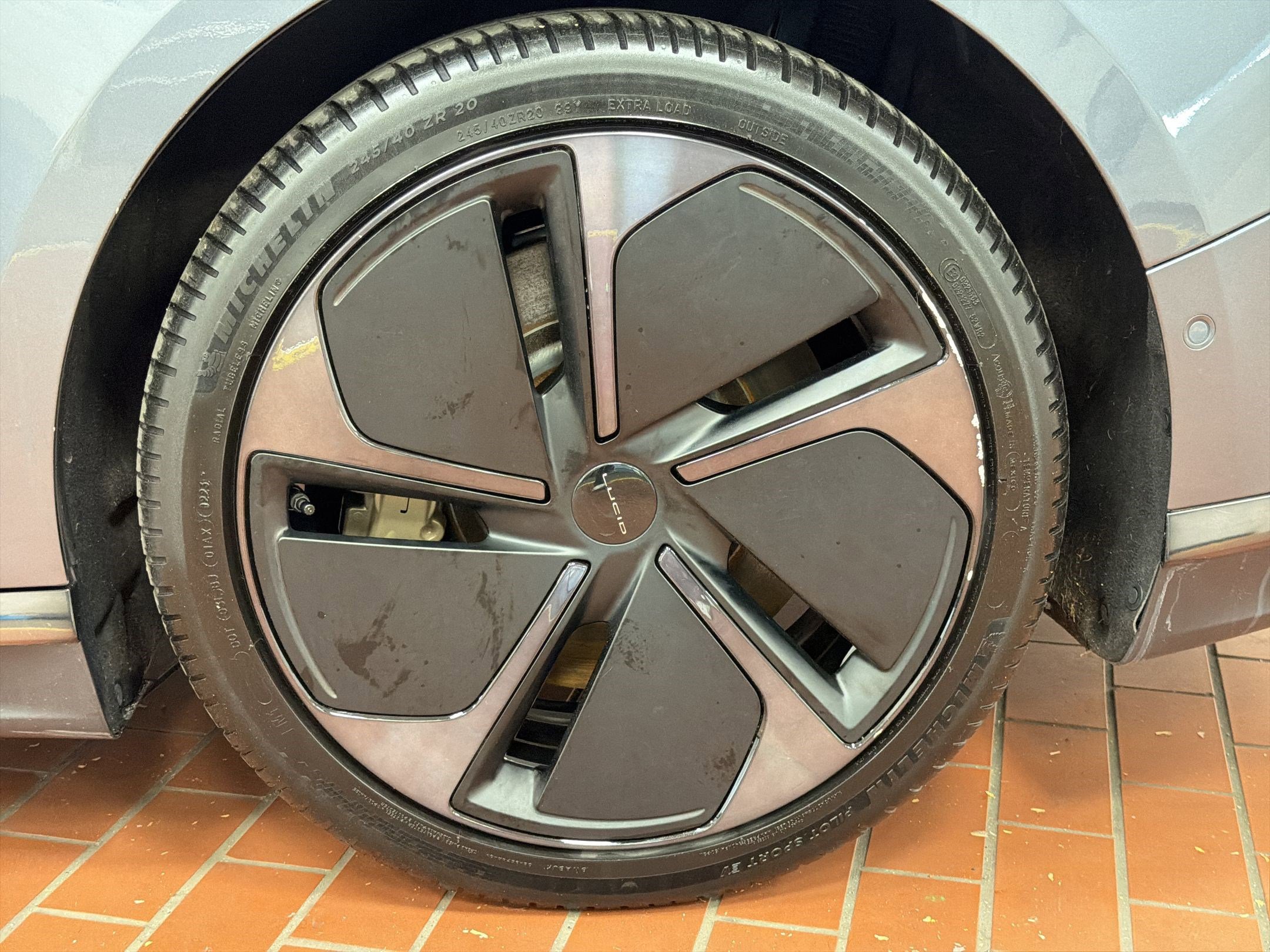 Used 2024 Lucid Air Pure image 12