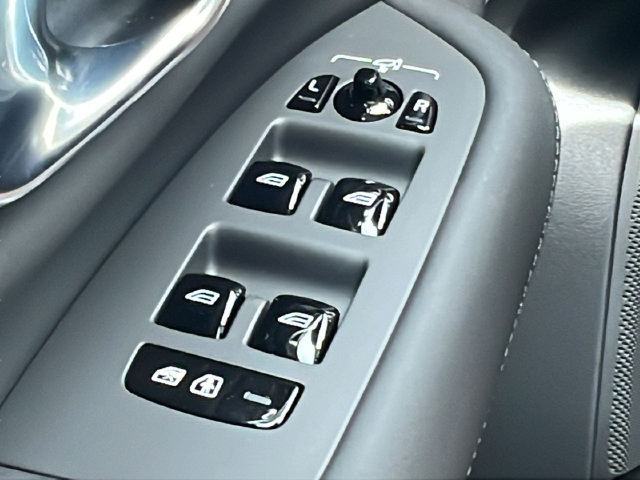New 2026 Volvo XC90 B6 Plus AWD/4WD image 19