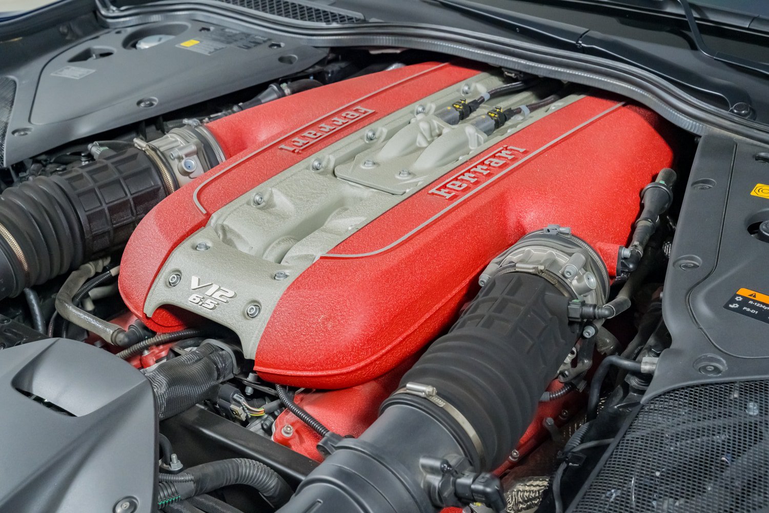 Certified 2020 Ferrari 812 Superfast RWD image 37