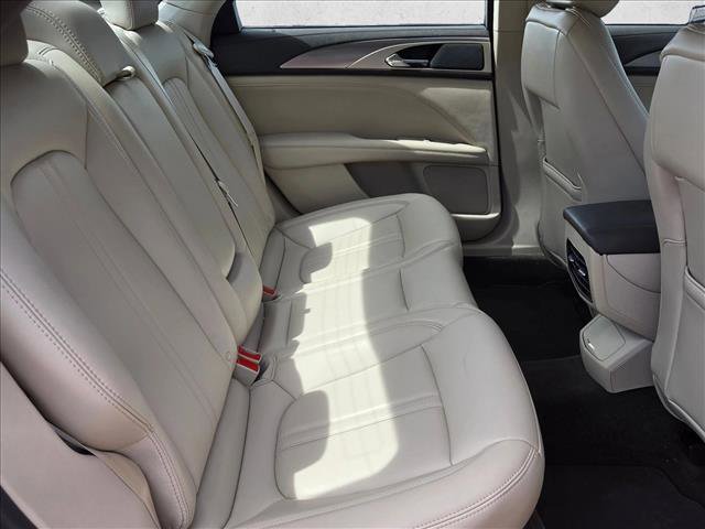 Used 2020 Lincoln MKZ w/ Convenience Package image 20