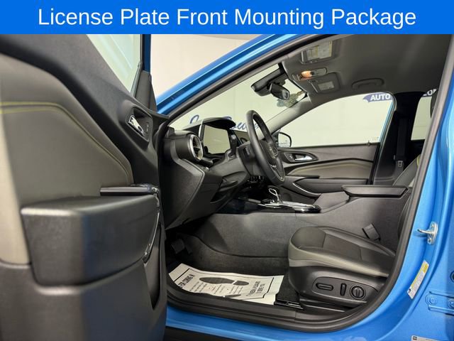 Used 2025 Chevrolet Trax ACTIV image 11
