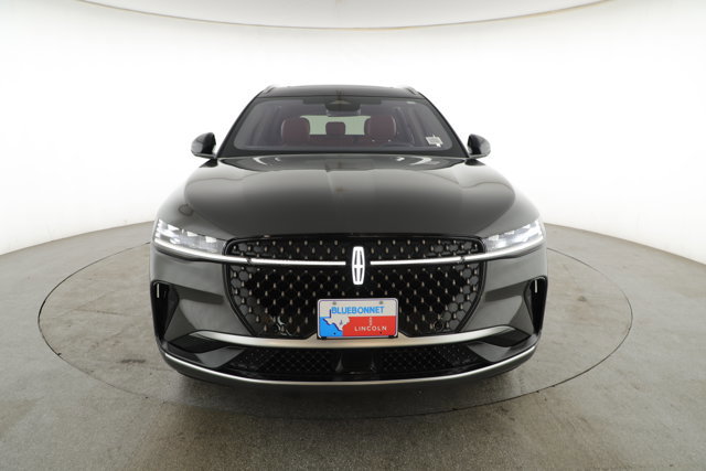 Used 2025 Lincoln Nautilus Black Label image 2