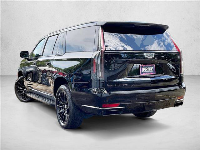 Used 2023 Cadillac Escalade ESV Sport Platinum w/ LPO, ONYX Package AWD/4WD image 13