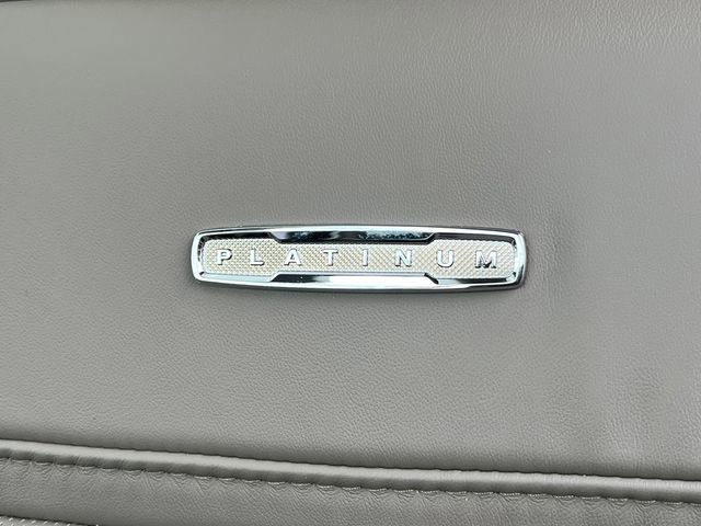New 2026 Ford F450 Platinum w/ Platinum Plus Package image 26