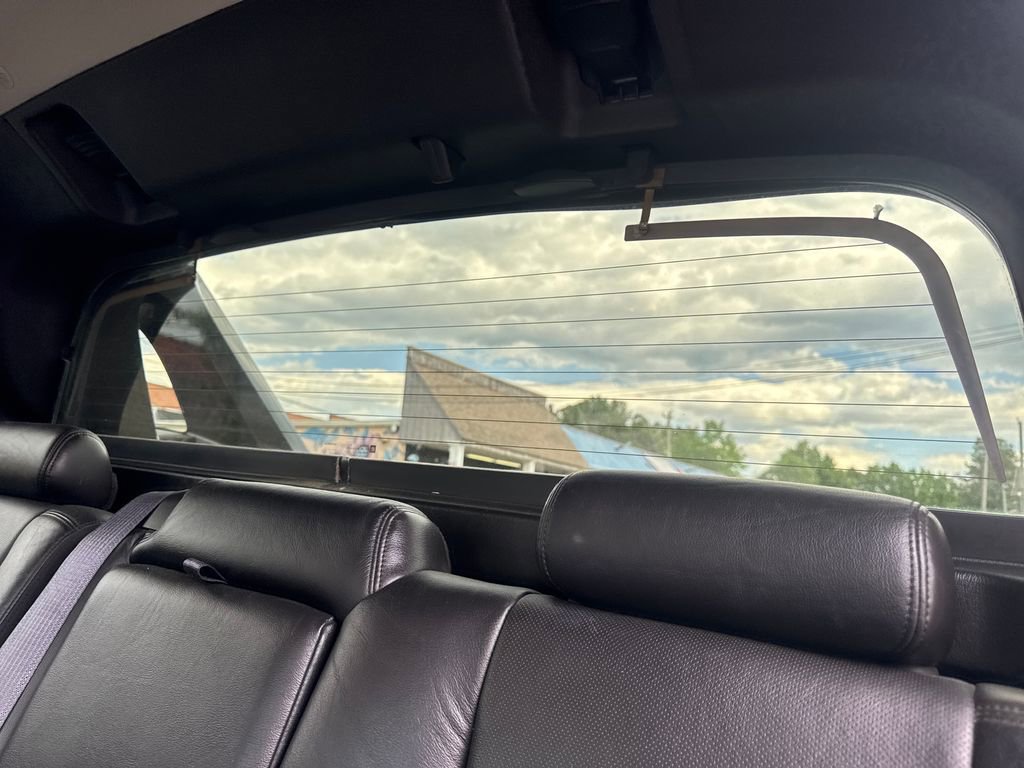 Used 2011 Cadillac Escalade EXT Luxury AWD/4WD image 64