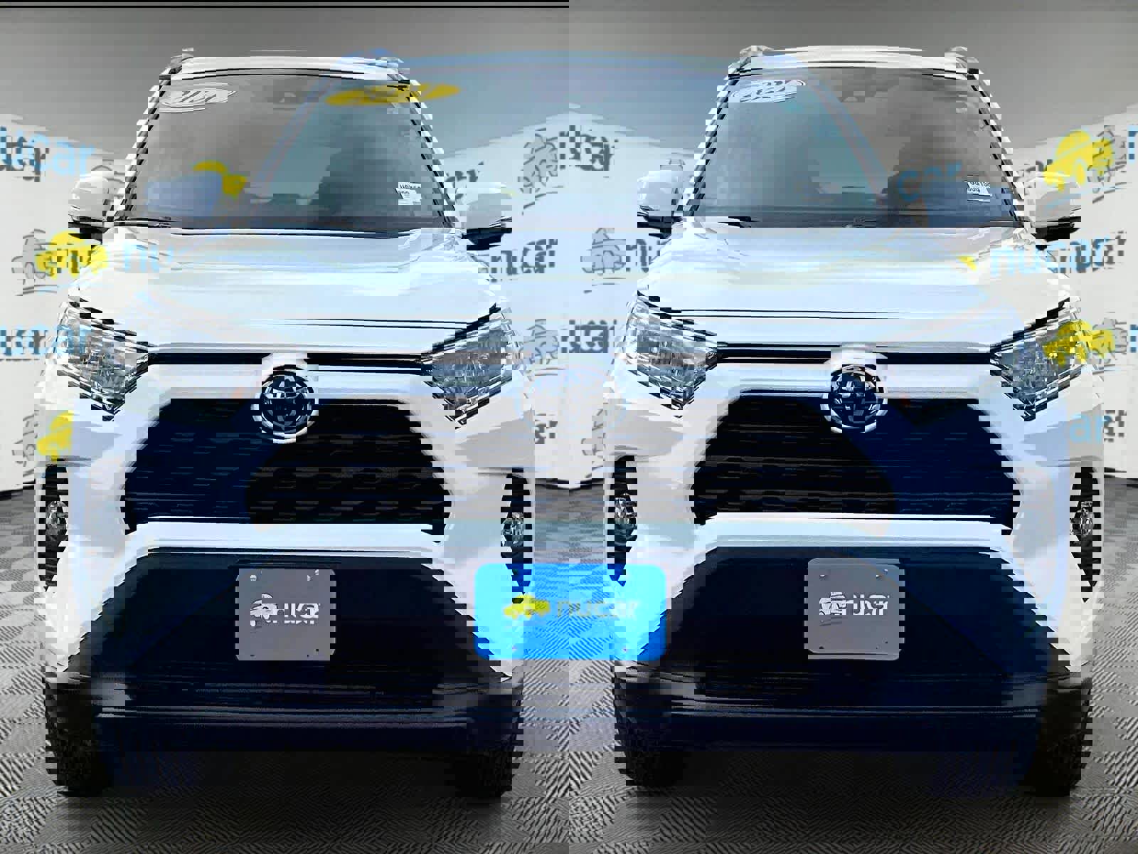 Used 2021 Toyota RAV4 XLE image 2