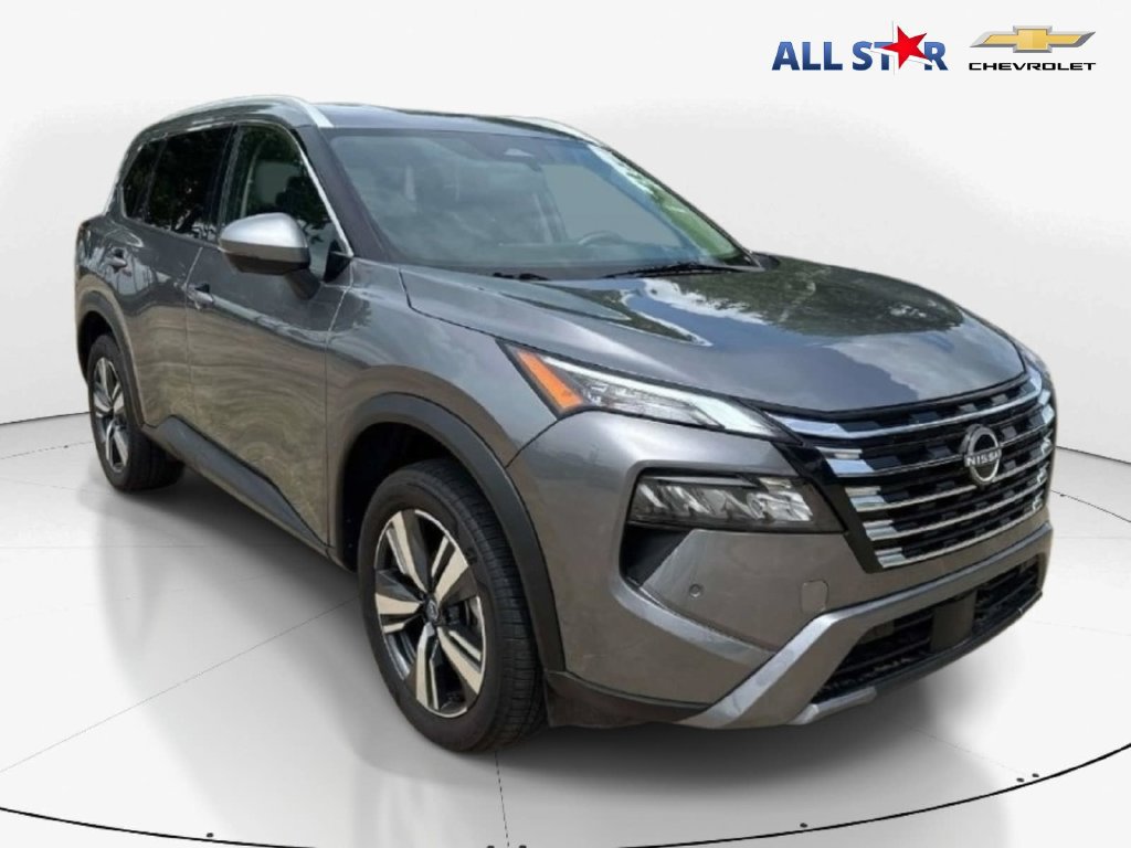 Used 2025 Nissan Rogue SL