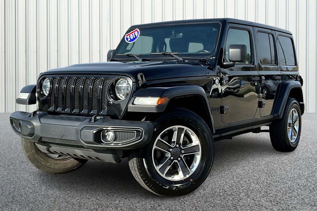 Used 2019 Jeep Wrangler Unlimited Sahara w/ Dual Top Group image 3