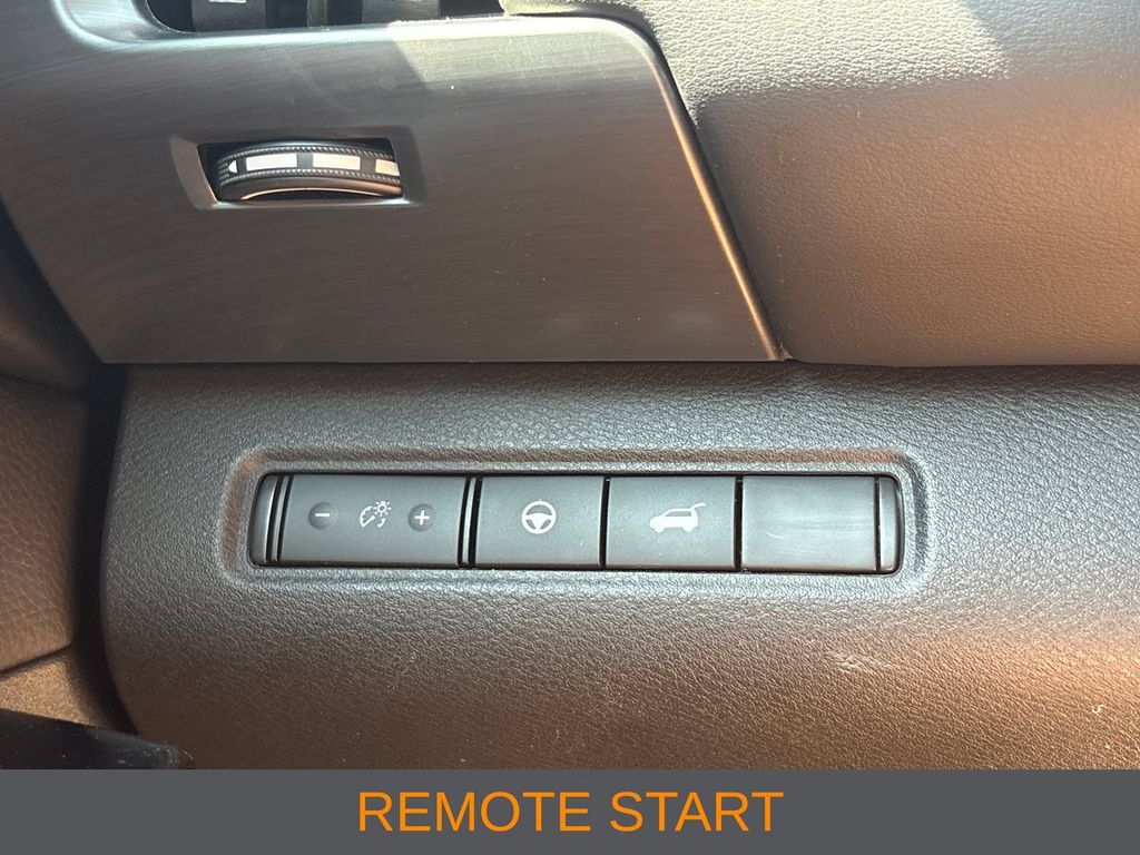 Used 2023 Nissan Pathfinder SL w/ SL Premium Package AWD/4WD image 8