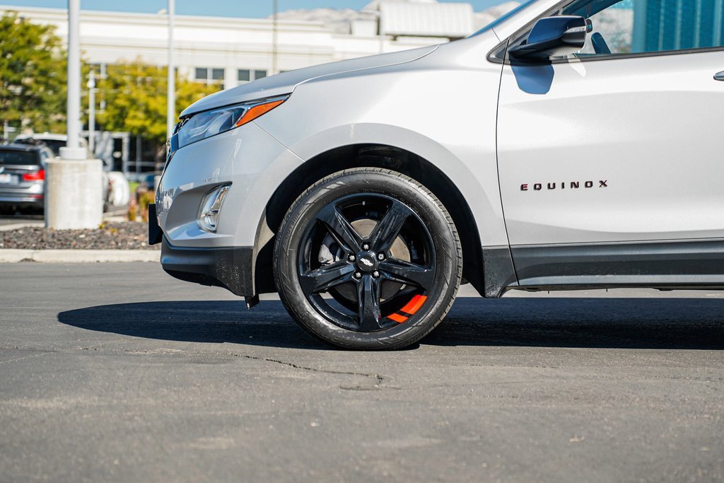 Used 2020 Chevrolet Equinox Premier w/ Premier Redline Edition image 8