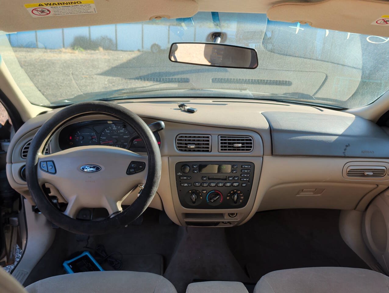 Used 2003 Ford Taurus SE FWD image 30