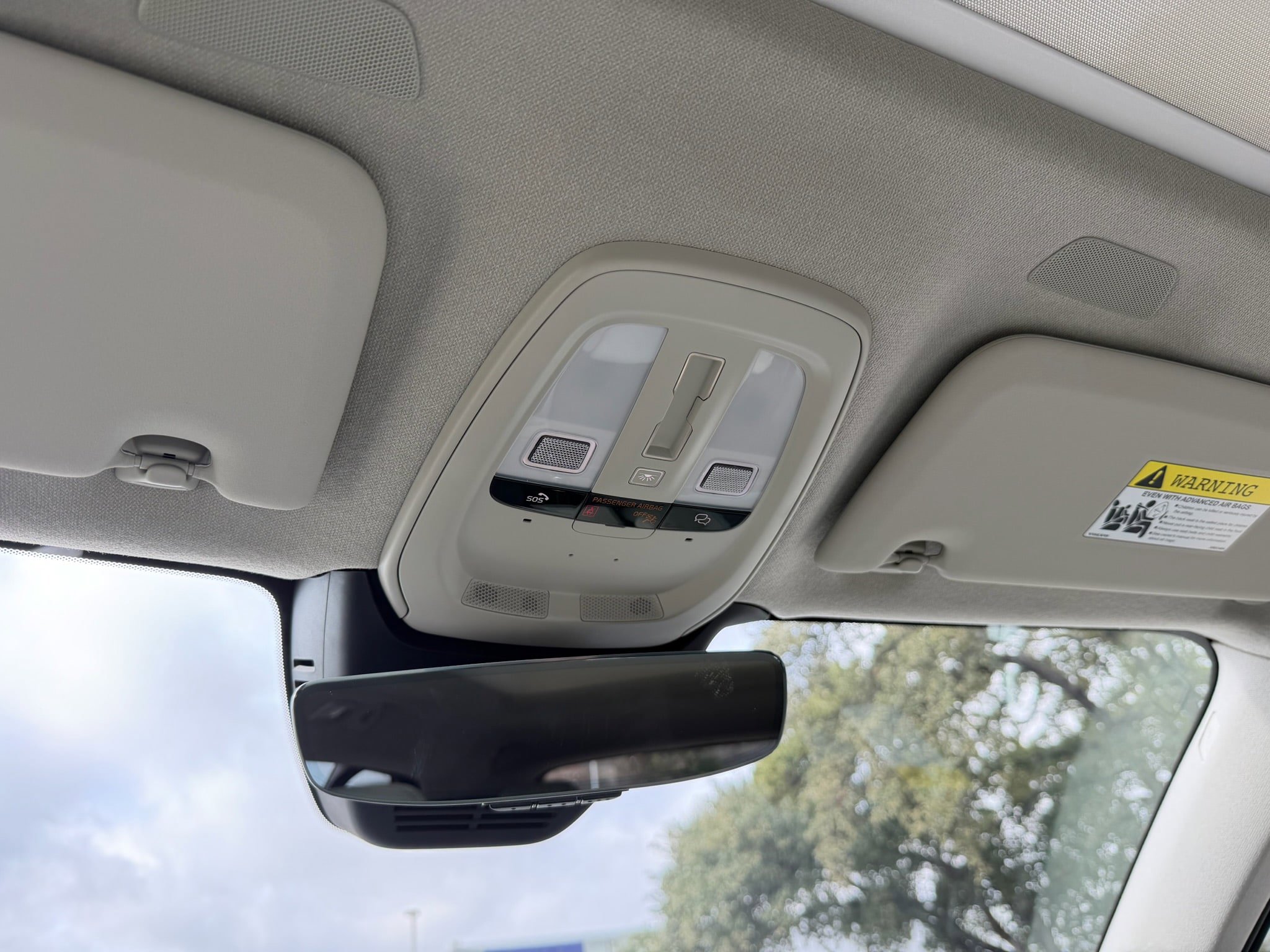 New 2026 Volvo XC40 B4 Plus w/ Protection Package FWD image 15