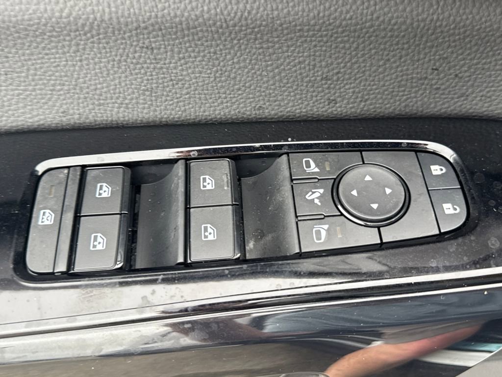 New 2026 Nissan Pathfinder Platinum image 23