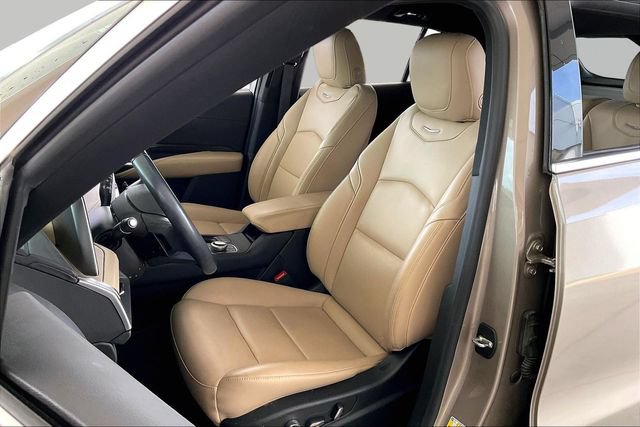 Used 2024 Cadillac XT4 Premium Luxury FWD image 15
