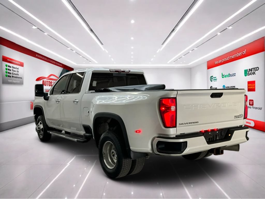 Used 2021 Chevrolet Silverado 3500 High Country AWD/4WD image 5