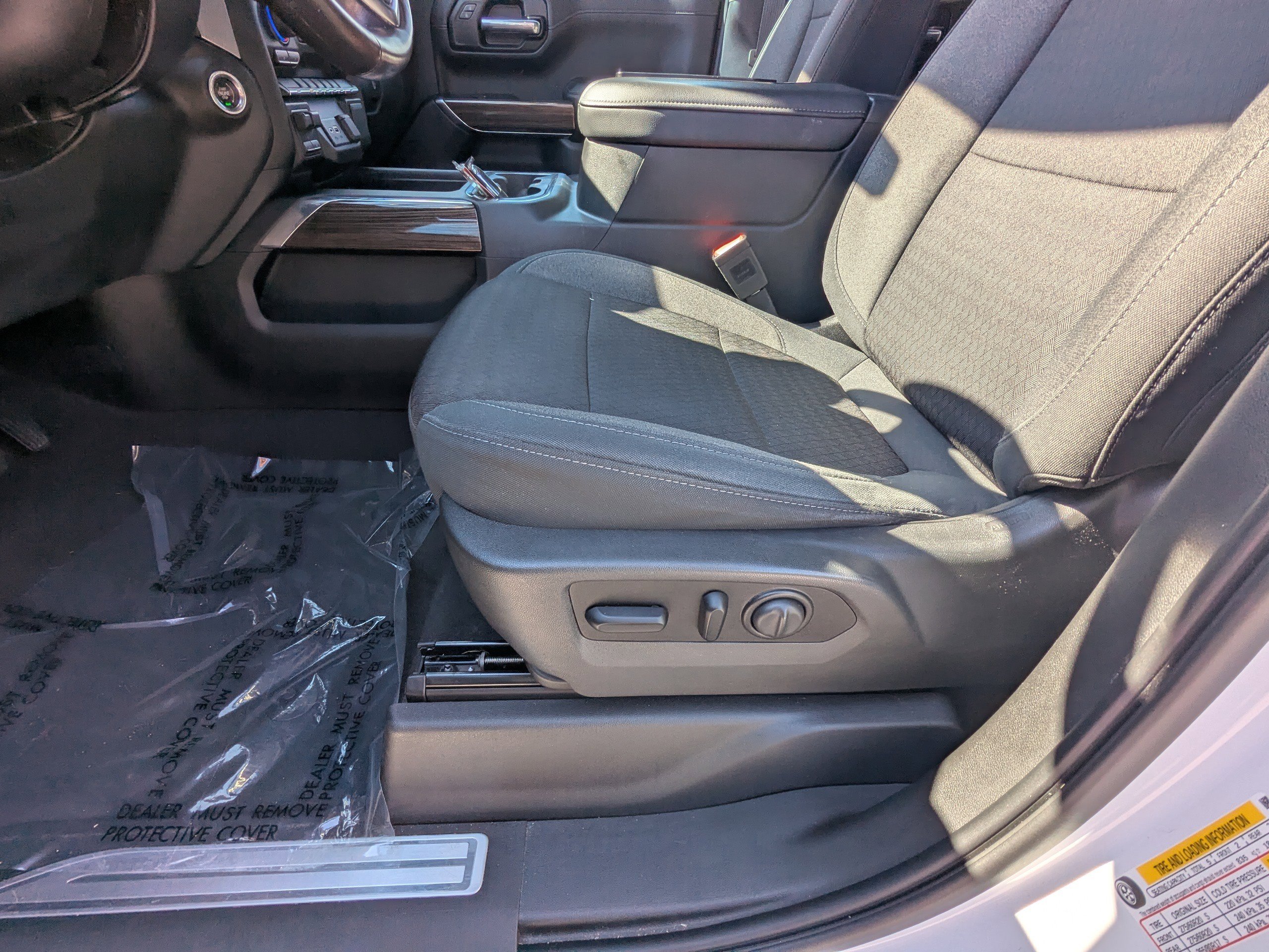 Used 2020 Chevrolet Silverado 1500 RST image 15