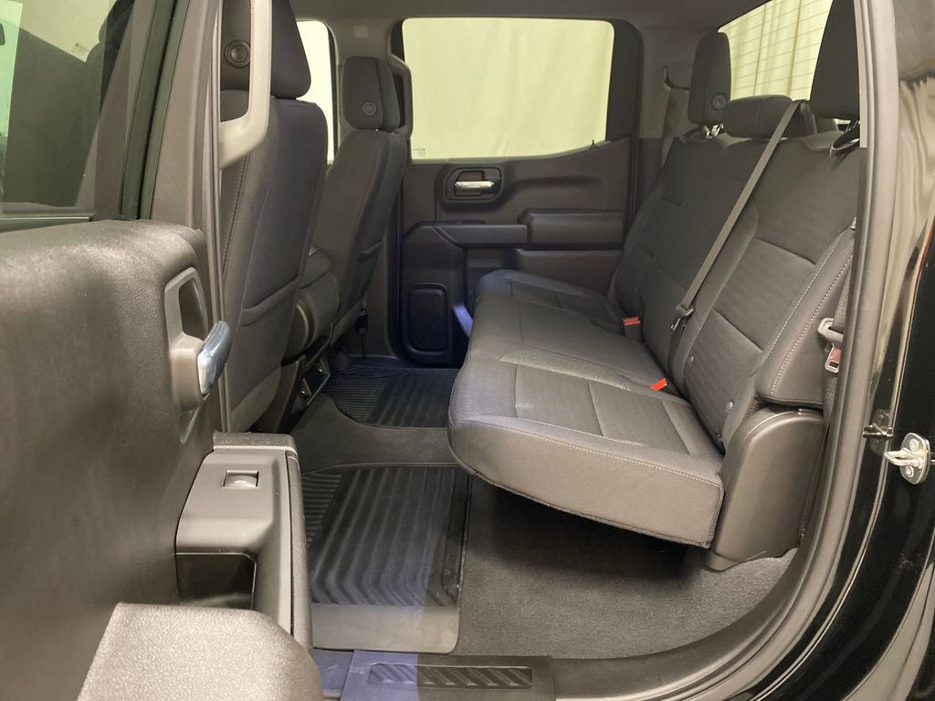 Used 2023 Chevrolet Silverado 1500 Custom image 16