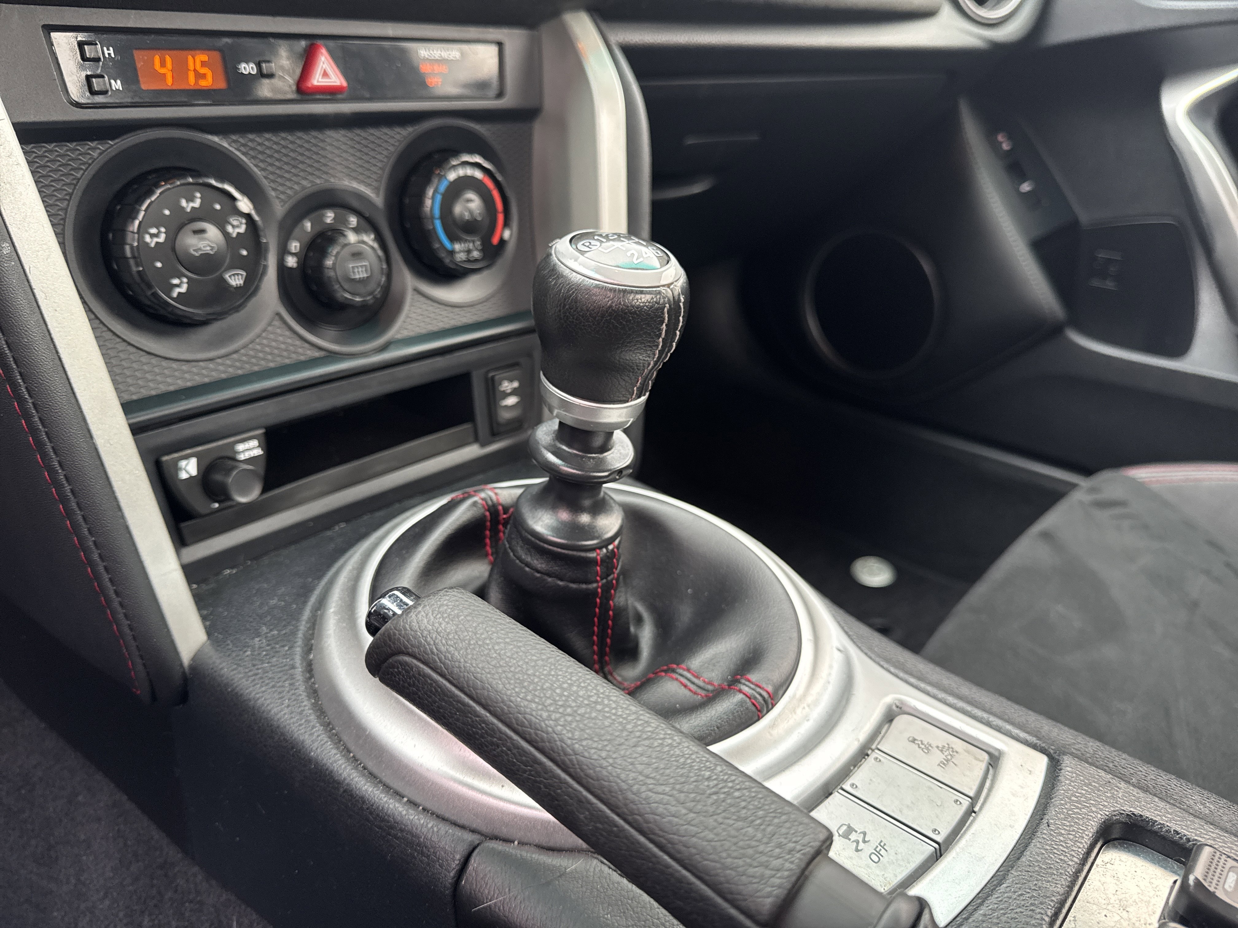 Used 2017 Toyota 86 image 19