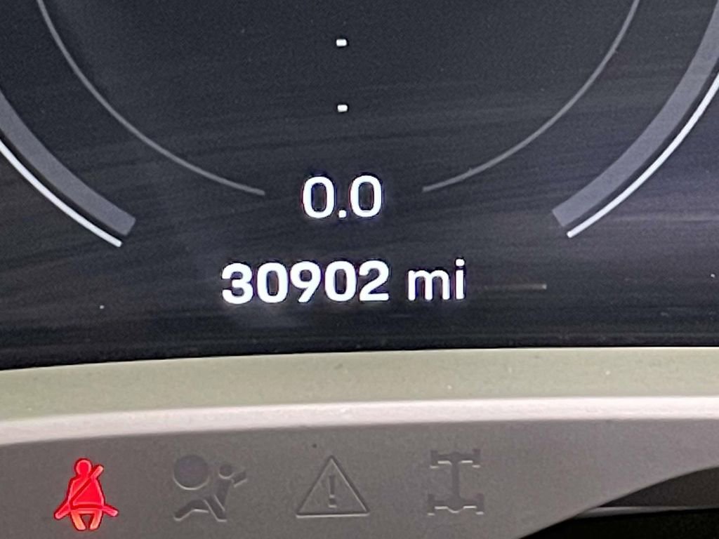 Used 2021 Porsche Taycan 4S image 48