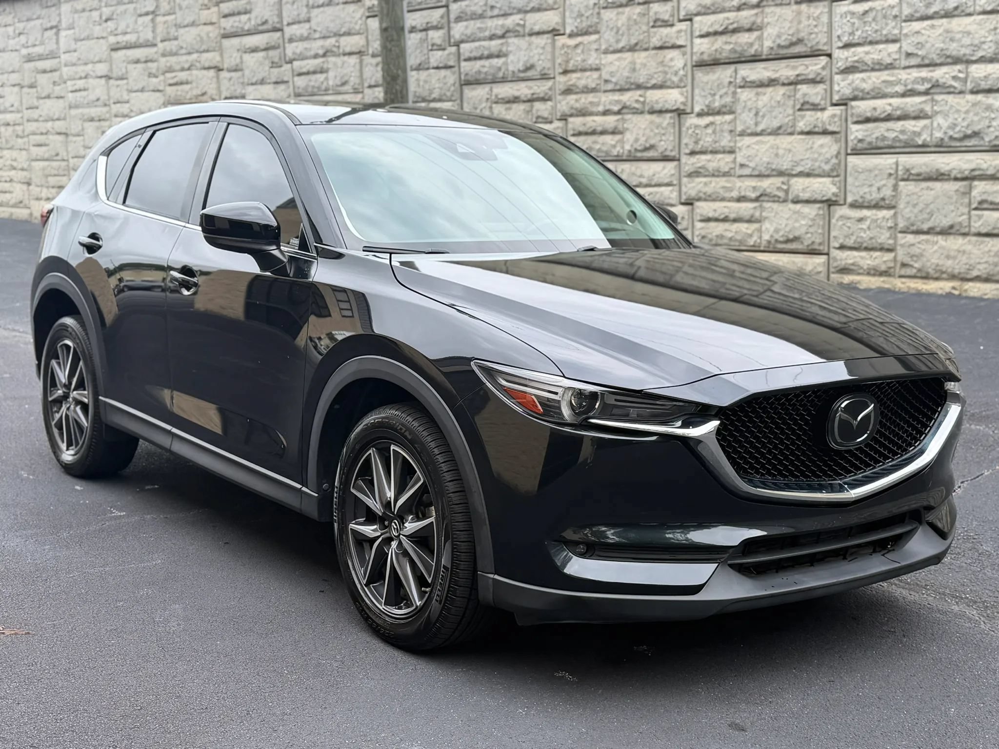 Used 2018 MAZDA CX-5 Grand Touring w/ Premium Package FWD image 5