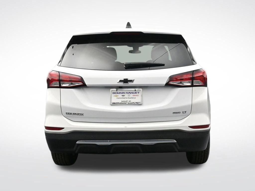 Used 2023 Chevrolet Equinox LT AWD/4WD image 4