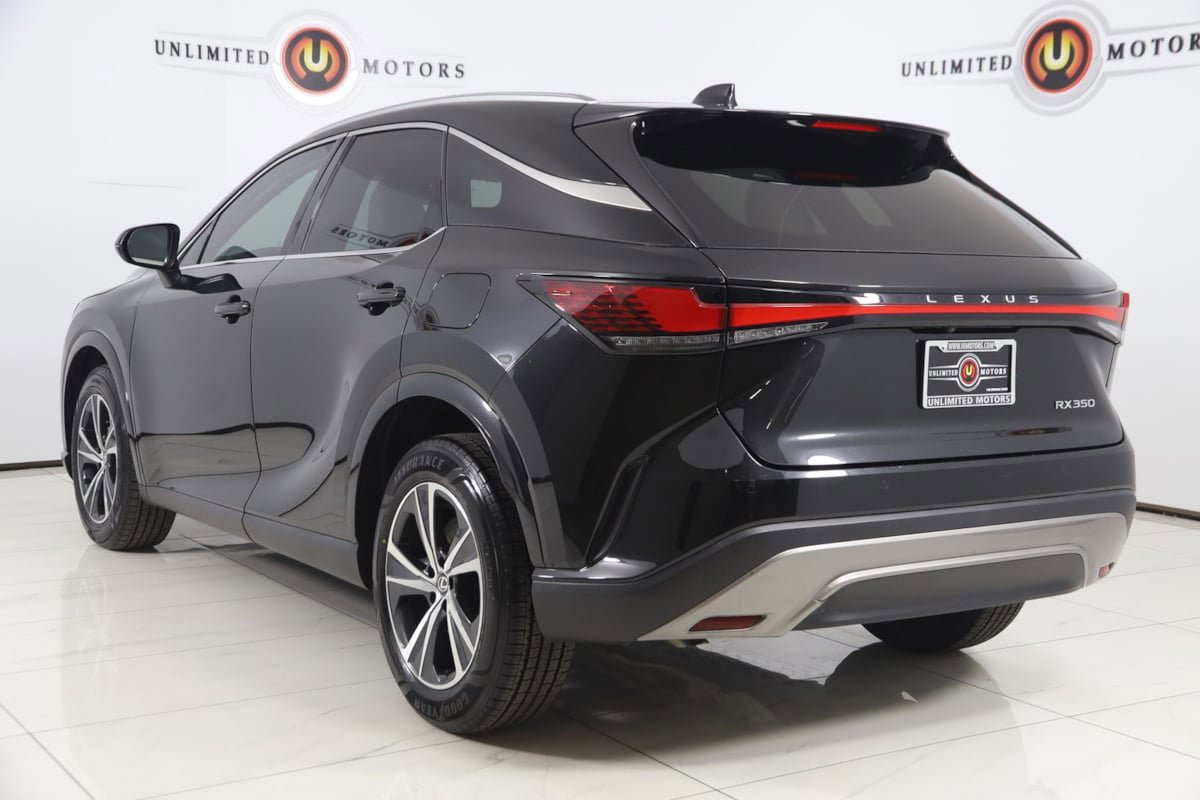 Used 2023 Lexus RX 350 Premium w/ Cold Area Package FWD image 4