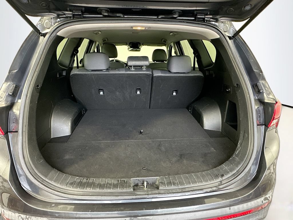 Used 2022 Hyundai Santa Fe SEL FWD image 25