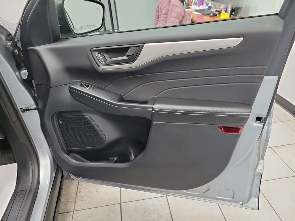 Used 2022 Ford Escape SE w/ Convenience Package image 22